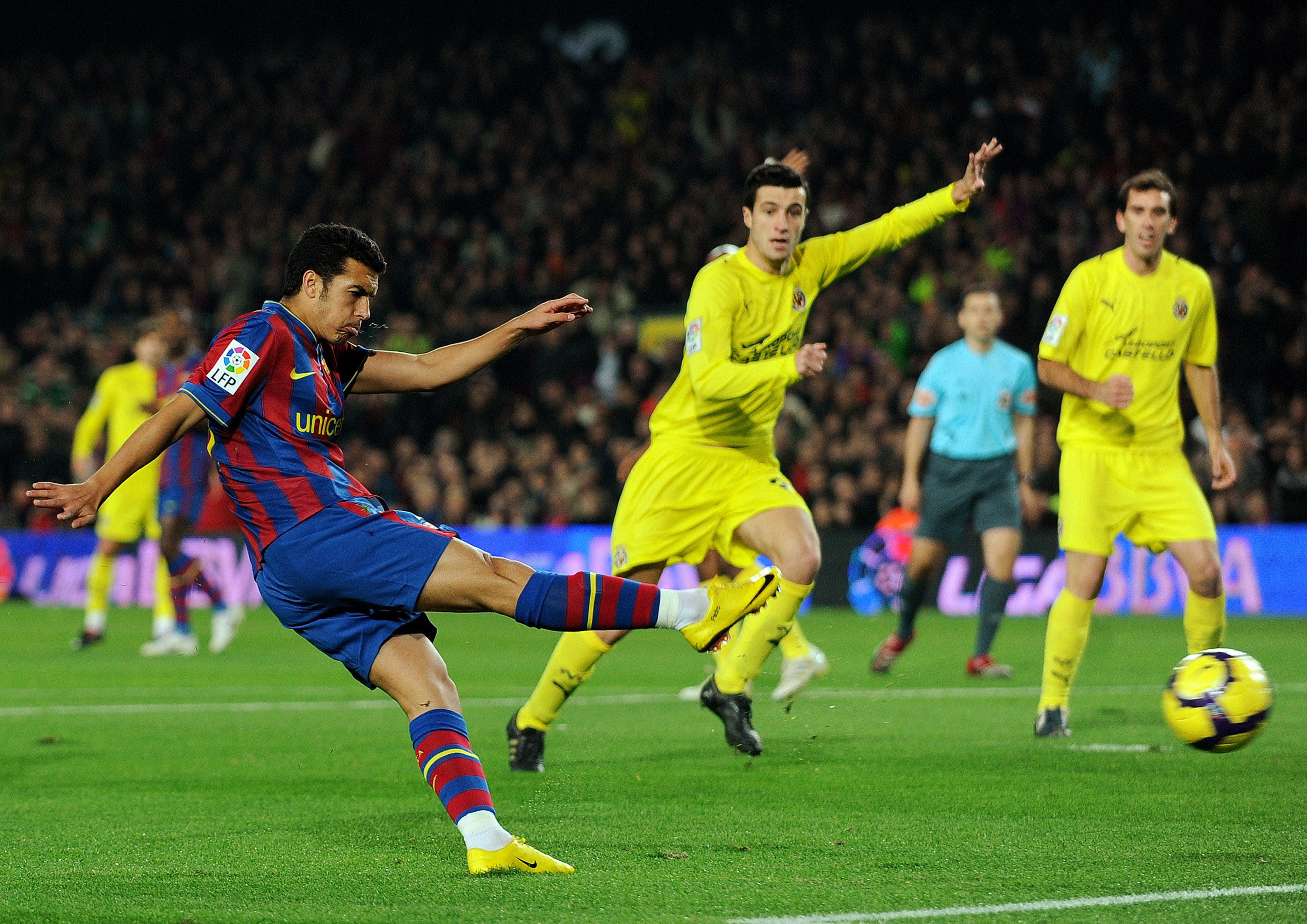 往通过短球 往通过短球