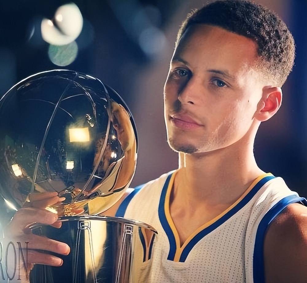 作为一名年 作为一名年