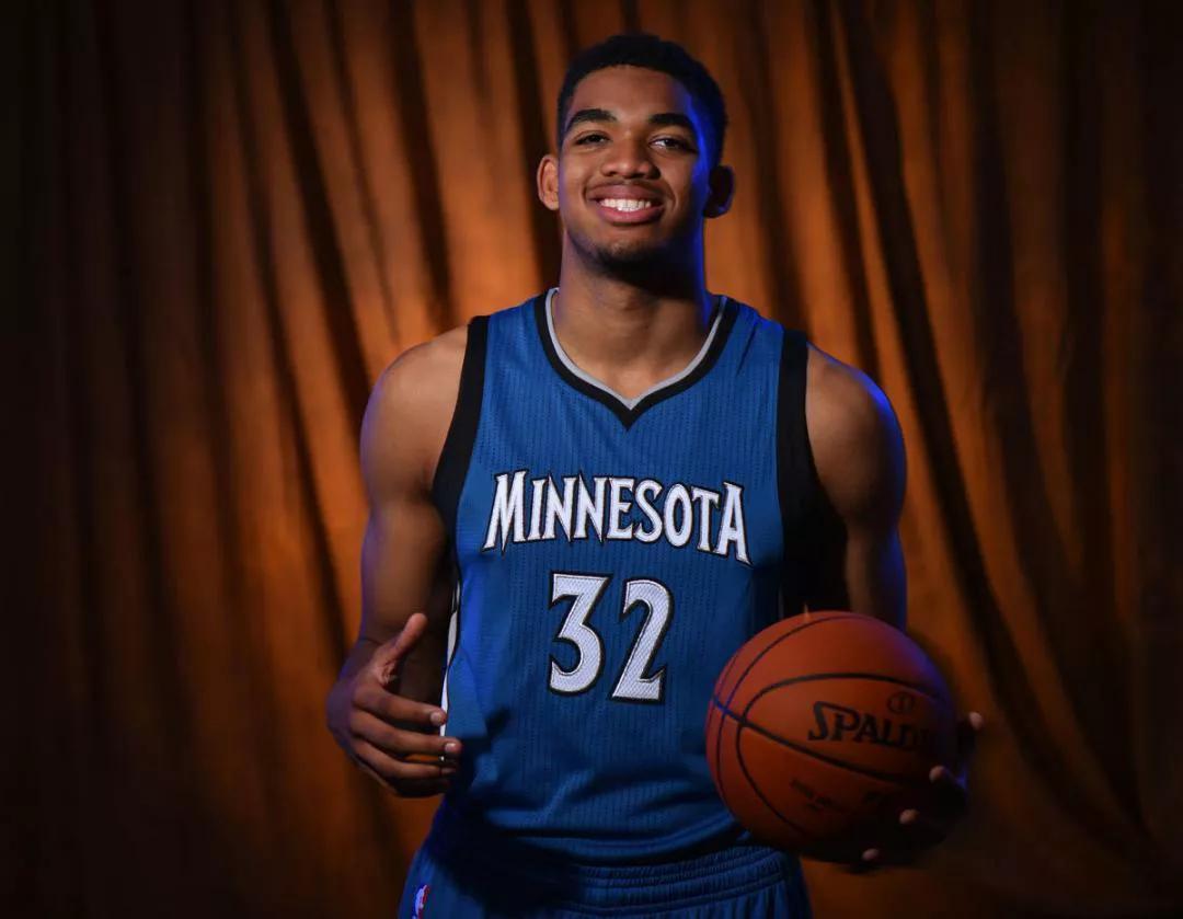 在努力重回 在努力重回