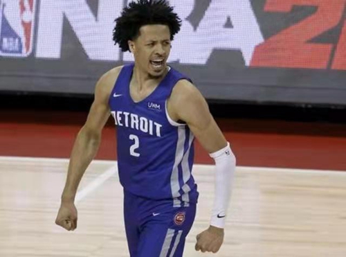 他的移动速 他的移动速