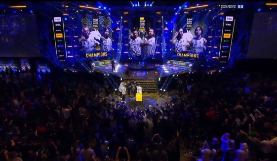 任与尊重 任与尊重