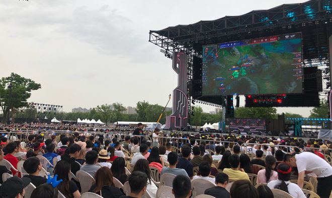 在即将到来 在即将到来